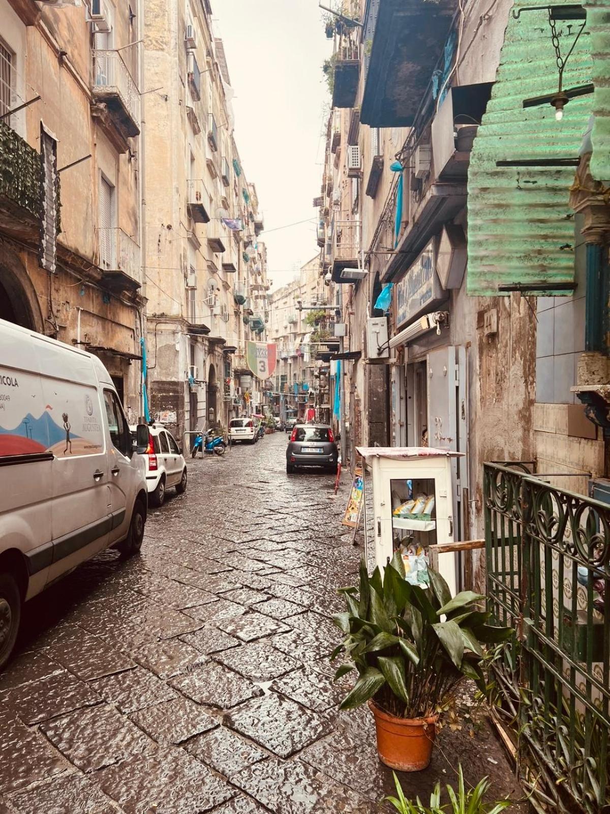 Civico 81 Apartment Naples Exterior photo